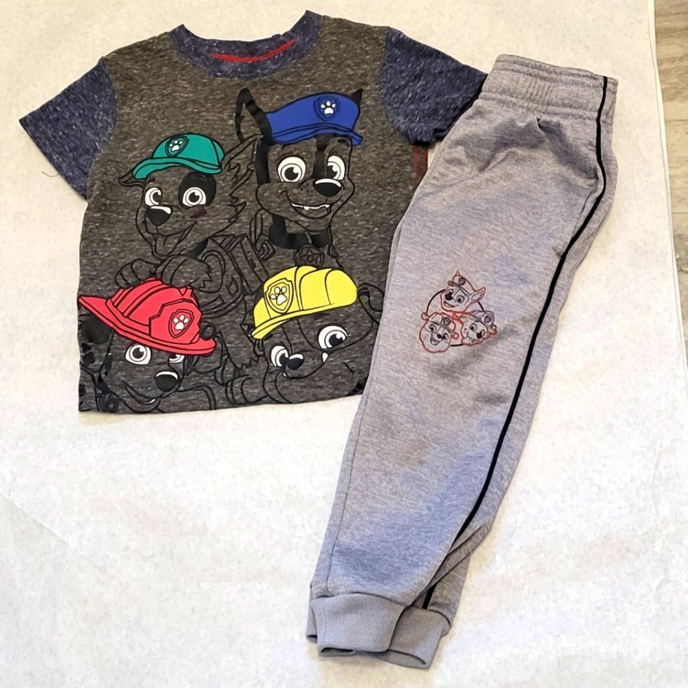 Gray Paw Patrol T-Shirt and Joggers Set